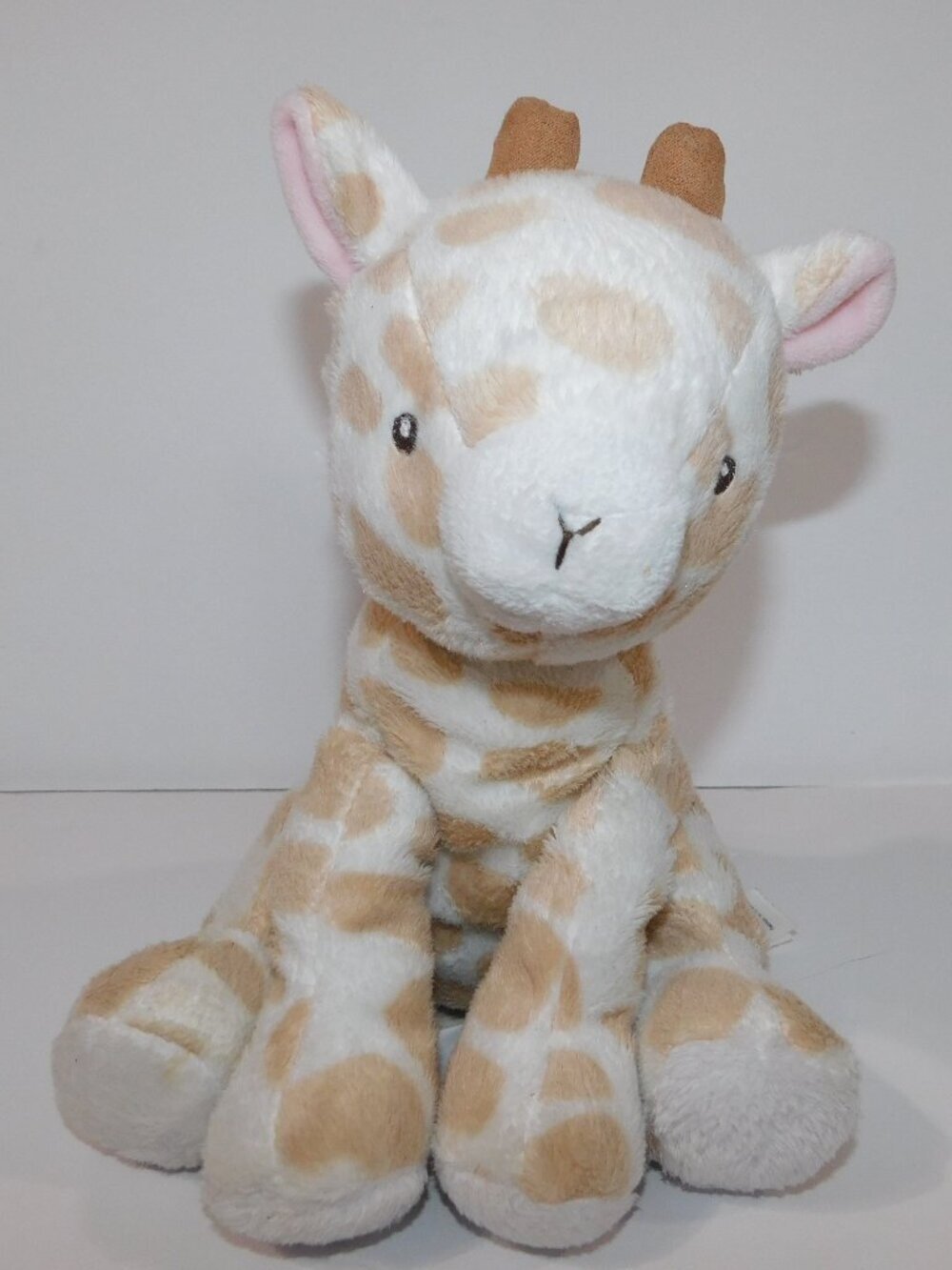 Carters Plush Sitting Giraffe White Tan Stuffed 9" #67080 2016 baby Lovey Toy